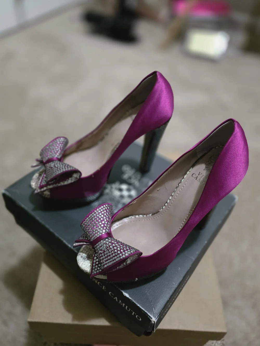 Vince Camuto Fuchsia Satin Crystal Bow Peep-Toe Heels